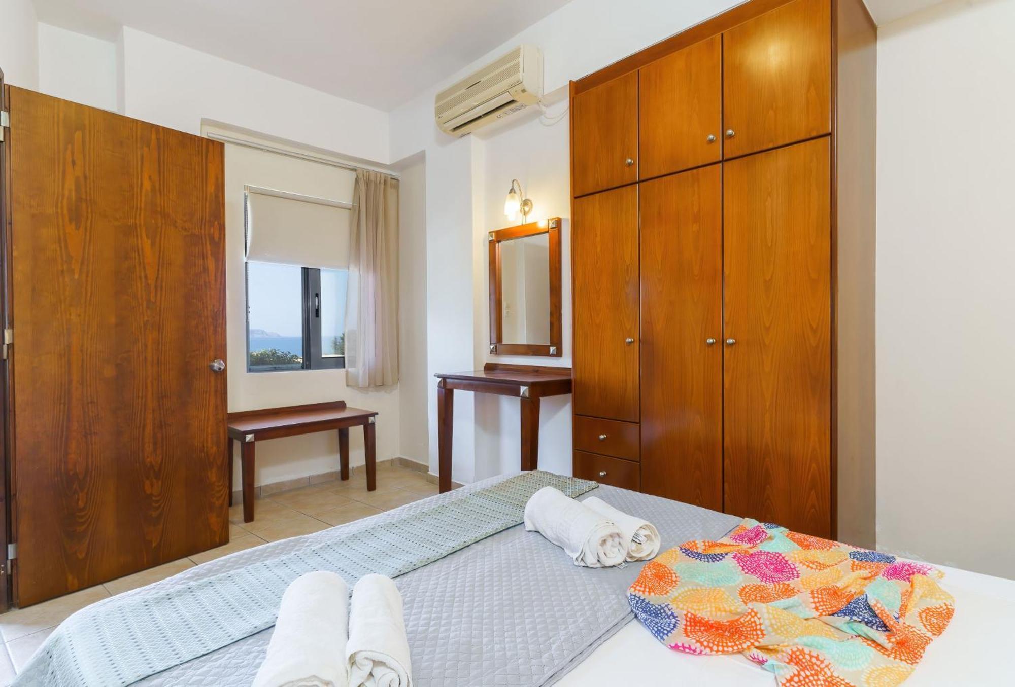 Sunrise Suites & Apartments Kalívesz Szoba fotó